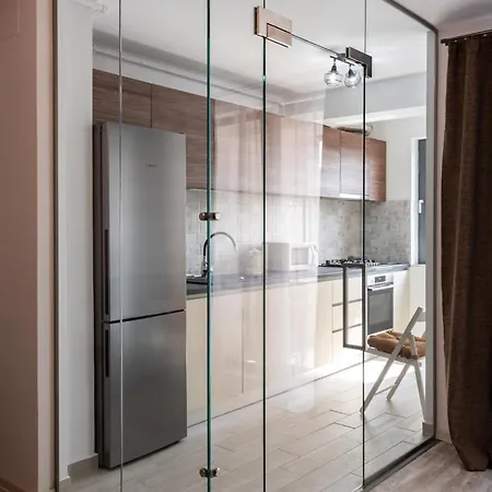 Apartament Beautiful With Balcony And Parking!